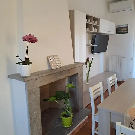 Le Floreali - Casa Rosmarino Apartment *