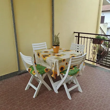 Le Floreali - Casa Rosmarino Apartment
